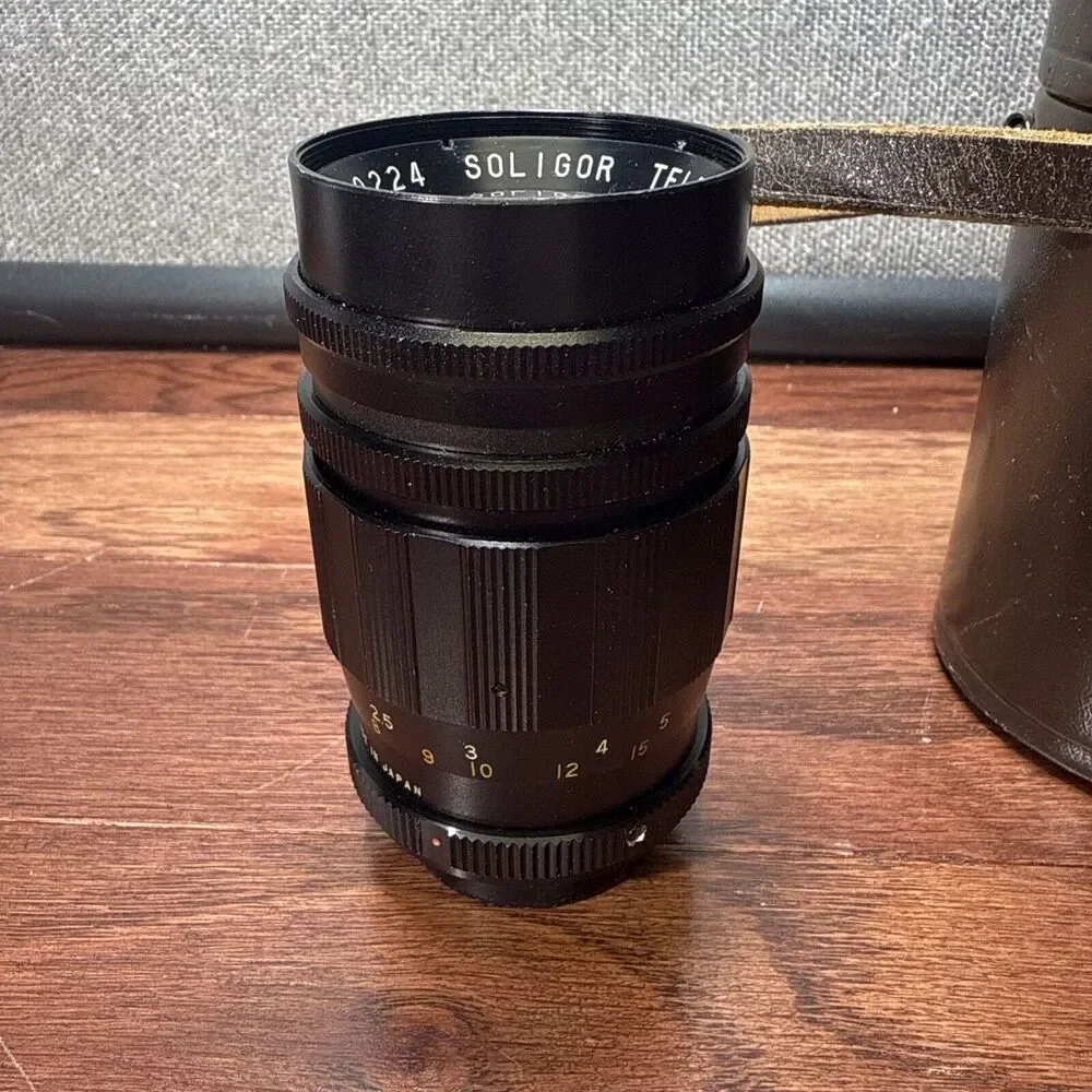 Soligor f=l 35mm, l:3.5 Telephoto Lens Vintage No. H55097 W/ Vtg Nippon Case